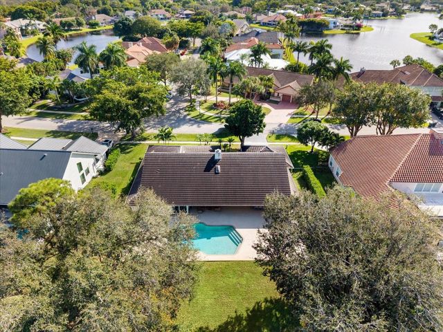 4429 Woodfield Boulevard, Boca Raton, FL 33434