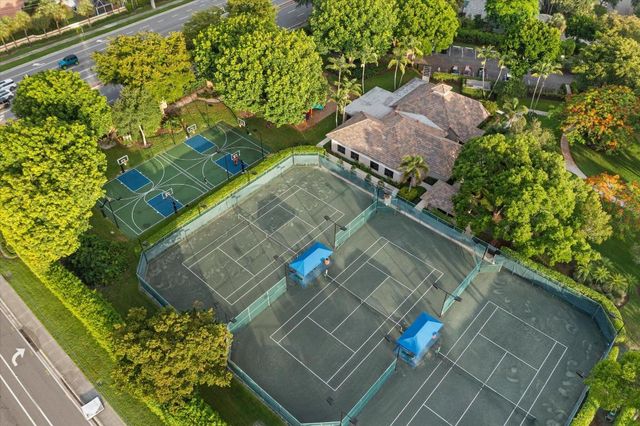 4429 Woodfield Boulevard, Boca Raton, FL 33434