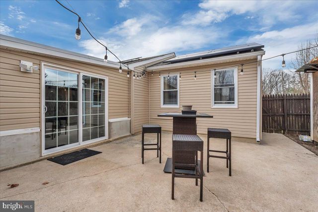 4 PIN OAK DR, Atco, NJ 08004