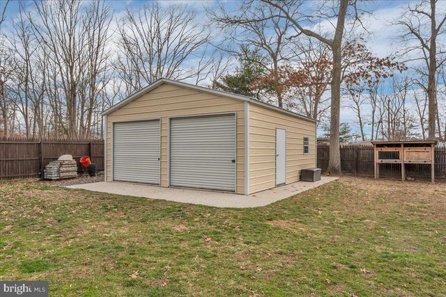 4 PIN OAK DR, Atco, NJ 08004