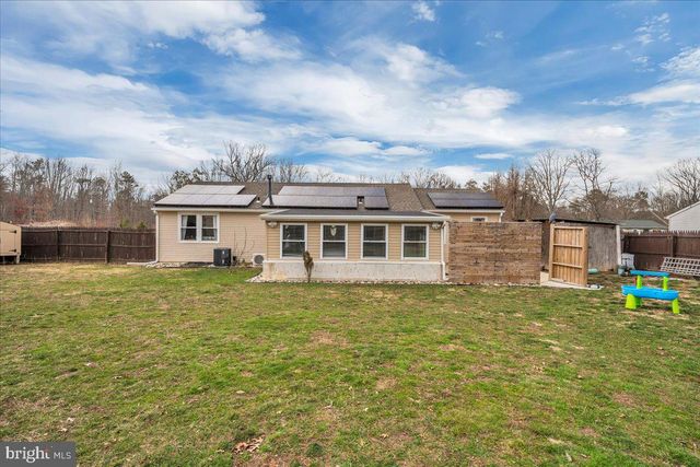 4 PIN OAK DR, Atco, NJ 08004