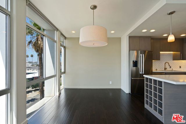 7135 Hollywood Boulevard 402, Los Angeles, CA 90046