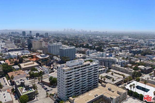 7135 Hollywood Boulevard 402, Los Angeles, CA 90046