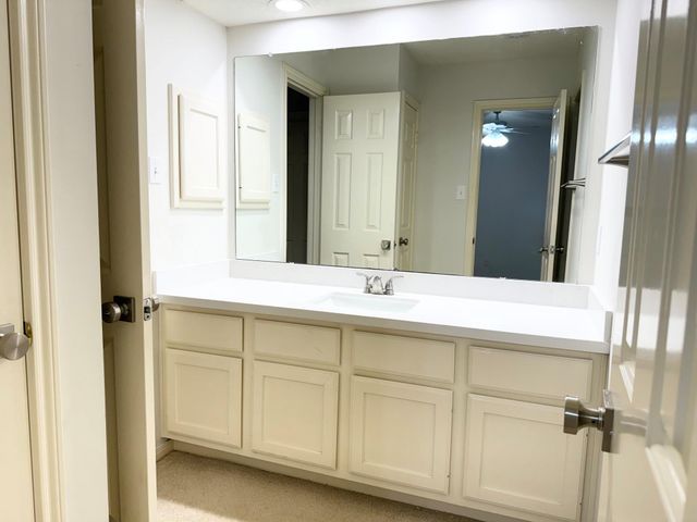 4226 Roaring Rapids Drive, Pasadena, TX 77059