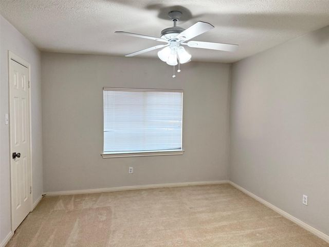 4226 Roaring Rapids Drive, Pasadena, TX 77059