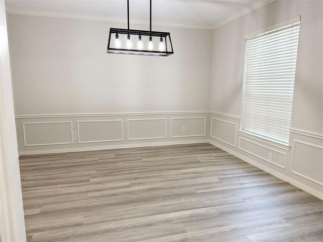 4226 Roaring Rapids Drive, Pasadena, TX 77059