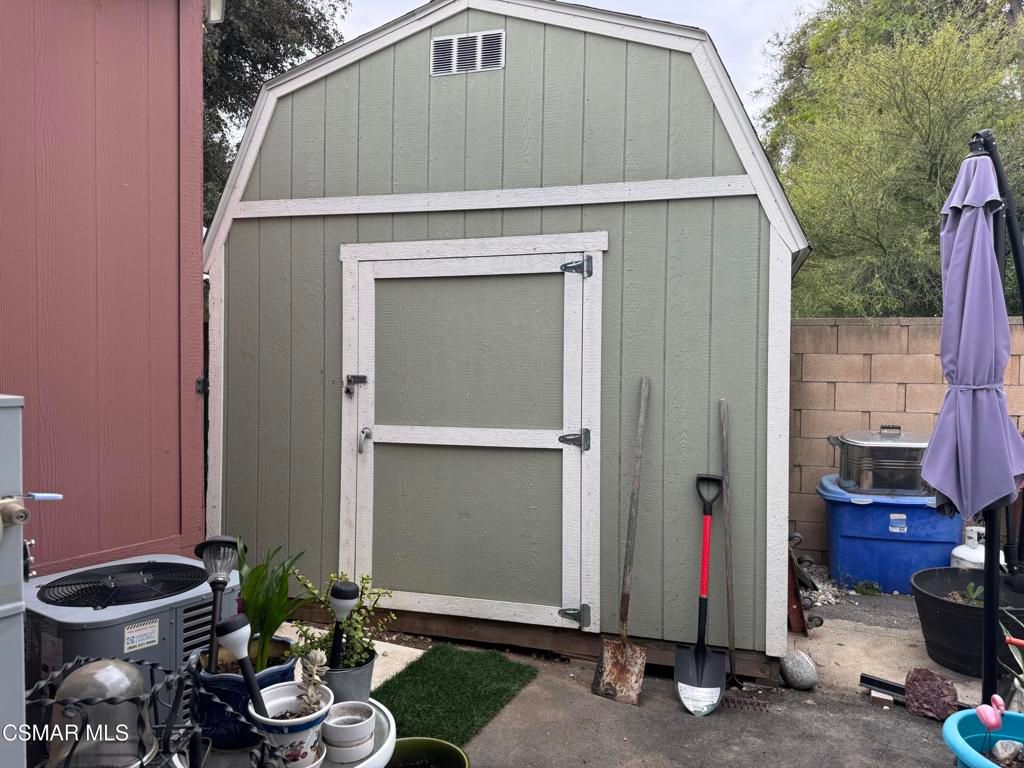 7 Katy Lane, San Fernando, CA 91345 — photo 5