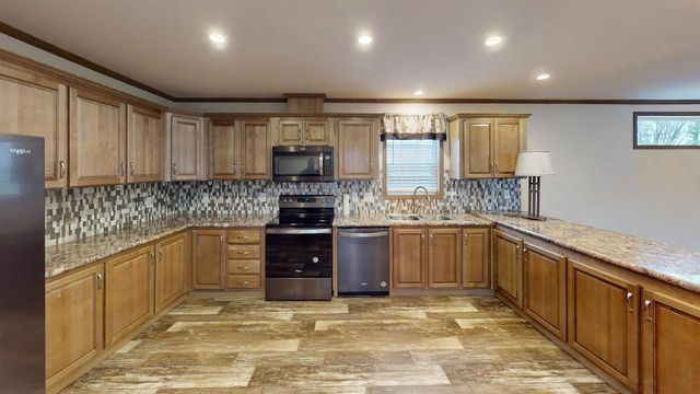 535 Collin Drive, Tomah, WI 54660