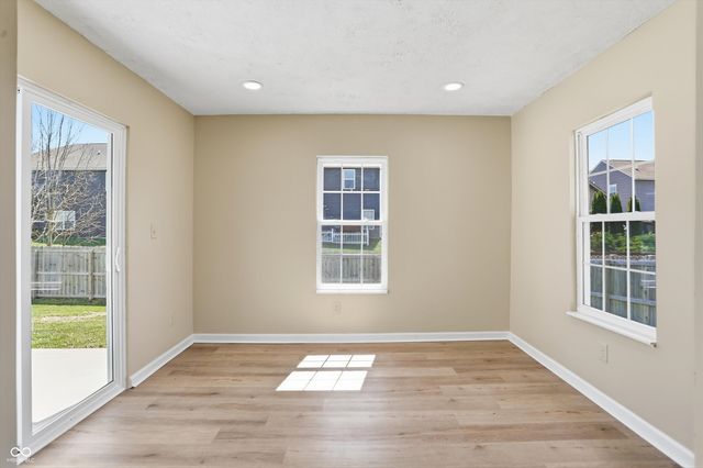 1245 Fiesta Drive, Franklin, IN 46131