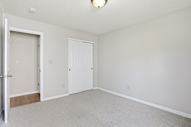 1245 Fiesta Drive, Franklin, IN 46131