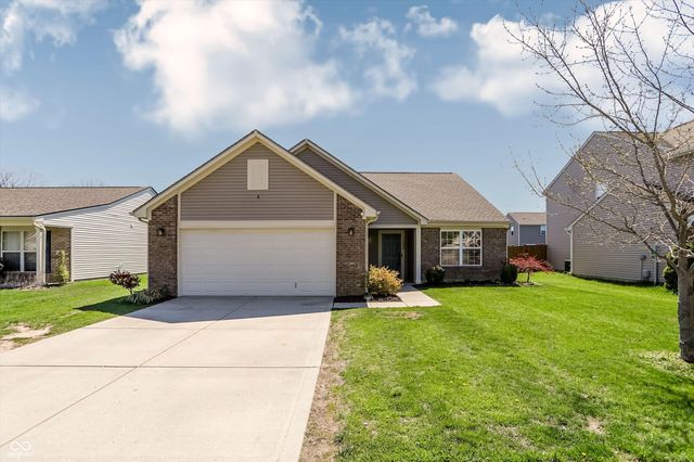 1245 Fiesta Drive, Franklin, IN 46131