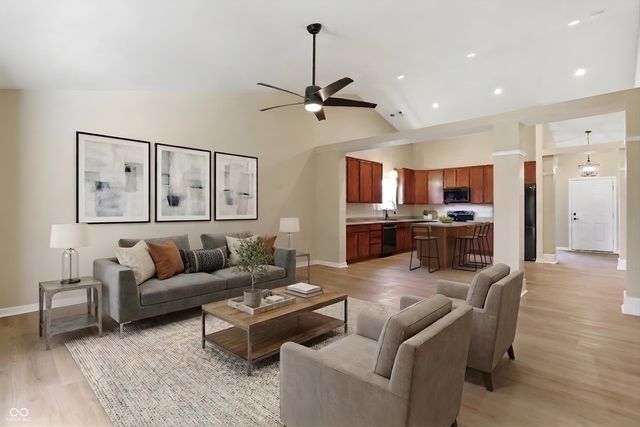 1245 Fiesta Drive, Franklin, IN 46131