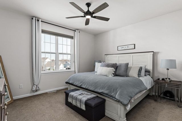 727 Belmont DRIVE, Watertown, WI 53094