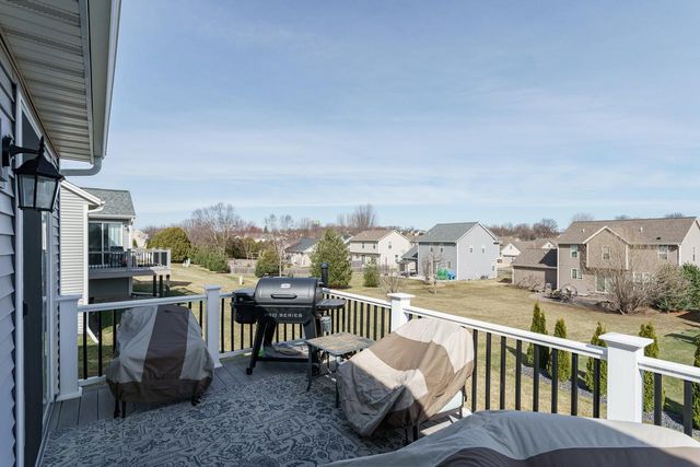 727 Belmont DRIVE, Watertown, WI 53094