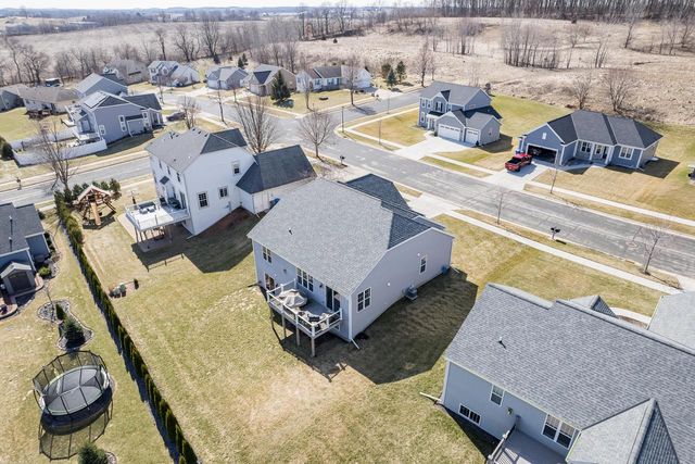 727 Belmont DRIVE, Watertown, WI 53094