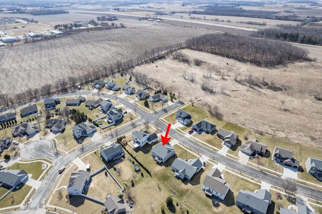 727 Belmont DRIVE, Watertown, WI 53094