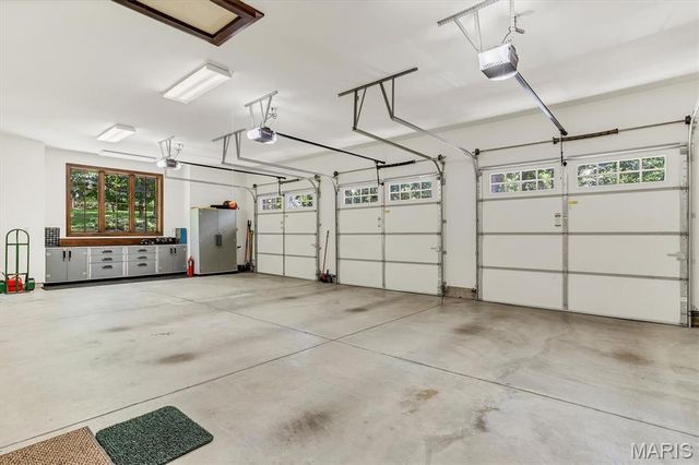 108 Bluffs Place, Eureka, MO 63025