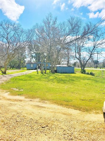 3588 County Road 344, Brazoria, TX 77422
