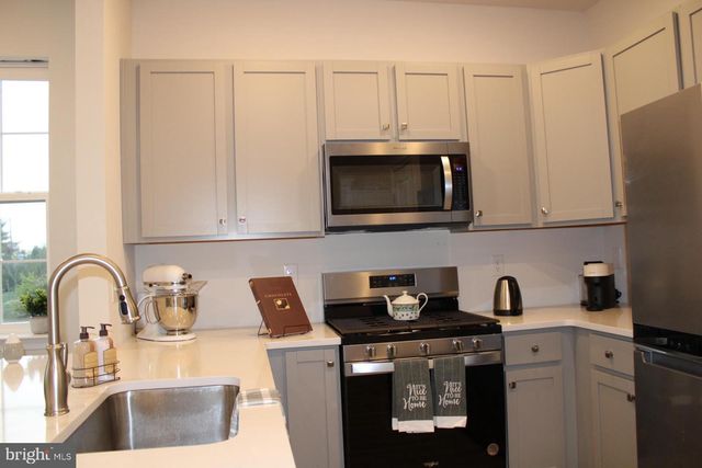 70 NELSONS, Westampton, NJ 08060