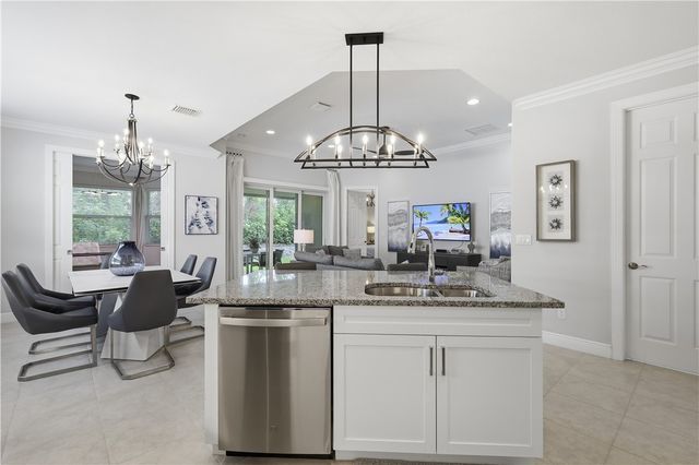 6008 Bella Rosa Lane, Vero Beach, FL 32966