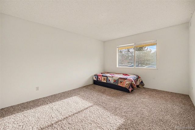 10211 Ura Lane 3-201, Thornton, CO 80260