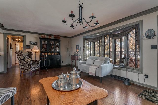 601 CAROL LYNN DRIVE, Little Chute, WI 54140