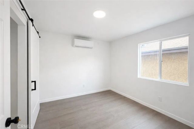 6907 Noble, Van Nuys, CA 91405