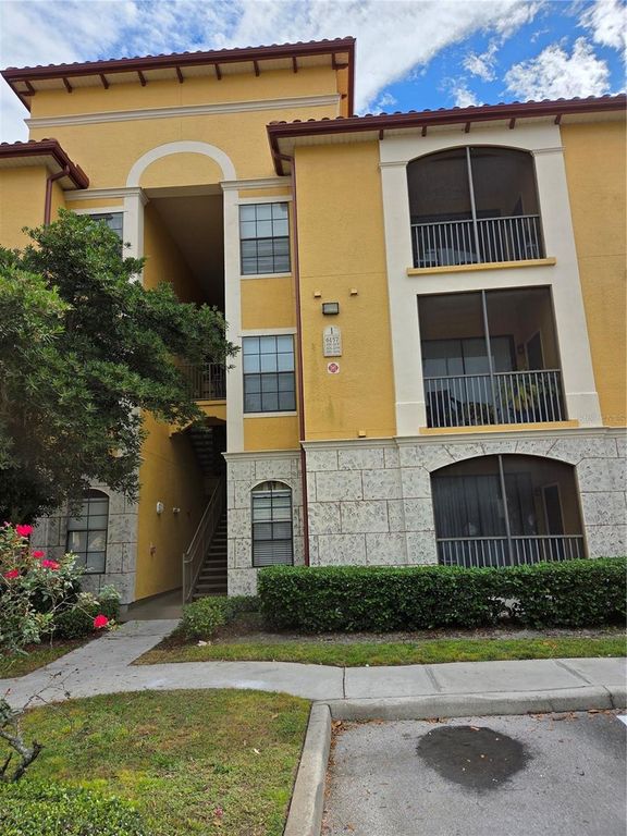 6157 METROWEST BOULEVARD 304, Orlando, FL 32835
