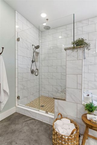 415 NW 5th Street, Bentonville, AR 72712