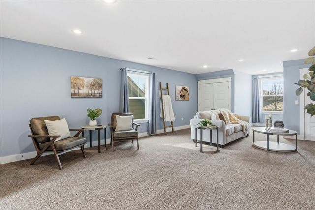 415 NW 5th Street, Bentonville, AR 72712