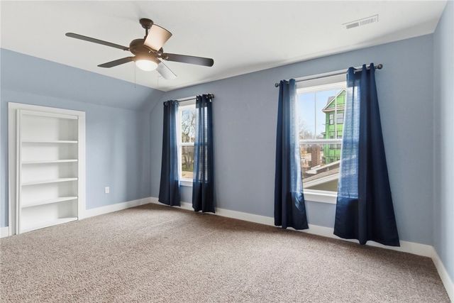 415 NW 5th Street, Bentonville, AR 72712