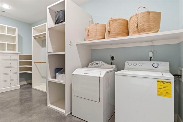 415 NW 5th Street, Bentonville, AR 72712