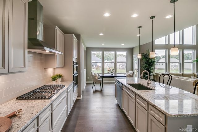 3668 Hayes Court, Pittsfield Charter Township, MI 48197