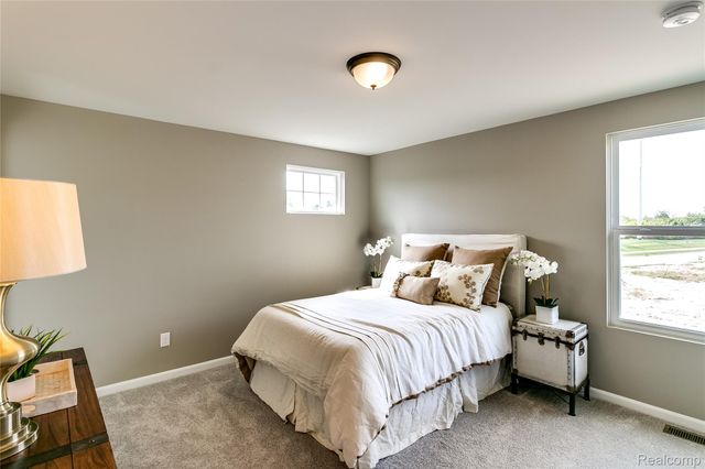 3668 Hayes Court, Pittsfield Charter Township, MI 48197