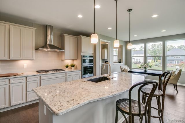 3668 Hayes Court, Pittsfield Charter Township, MI 48197