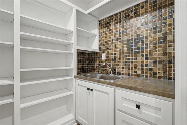 8541 Birch Hollow Drive, Roswell, GA 30076