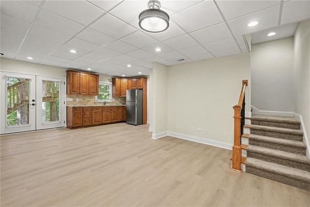 8541 Birch Hollow Drive, Roswell, GA 30076