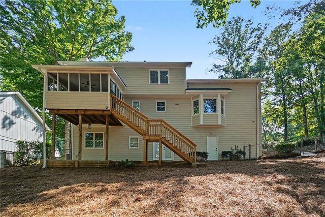 8541 Birch Hollow Drive, Roswell, GA 30076