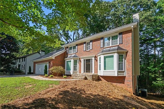 8541 Birch Hollow Drive, Roswell, GA 30076