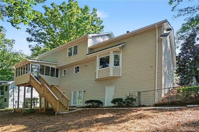 8541 Birch Hollow Drive, Roswell, GA 30076