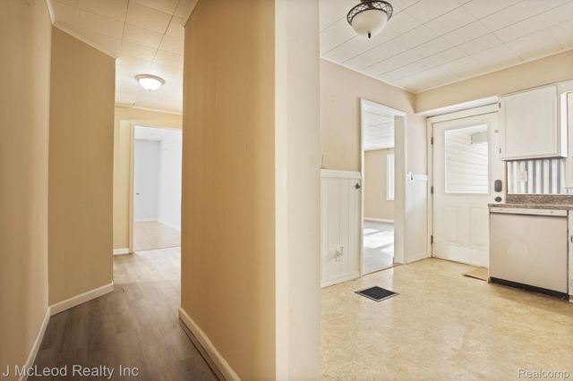 214 S Warner Street, Bay City, MI 48706