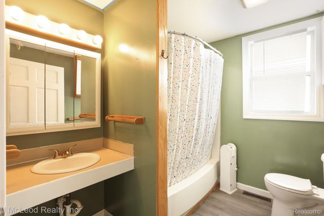 214 S Warner Street, Bay City, MI 48706