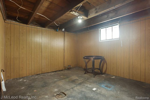 214 S Warner Street, Bay City, MI 48706