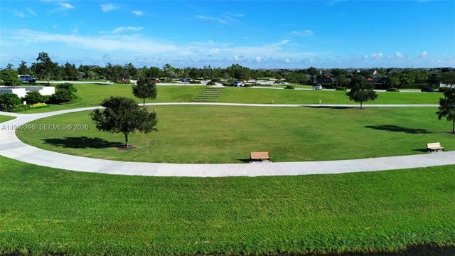 19148 N Broad Shore Walk, Loxahatchee, FL 33470