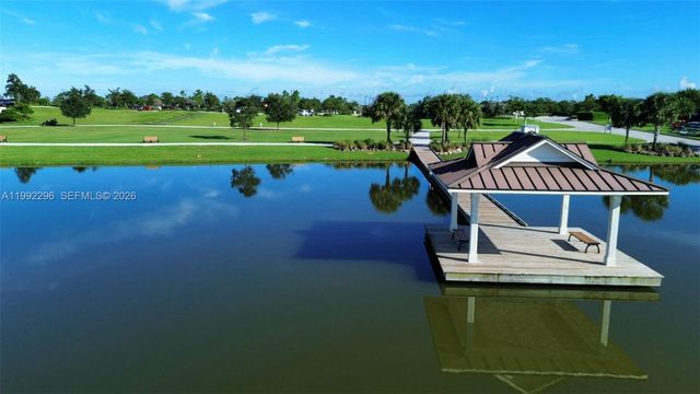 19148 N Broad Shore Walk, Loxahatchee, FL 33470