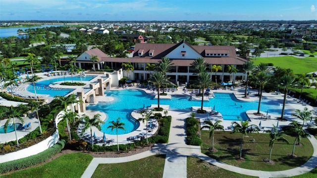 19148 N Broad Shore Walk, Loxahatchee, FL 33470