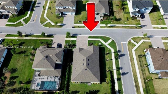 19148 N Broad Shore Walk, Loxahatchee, FL 33470