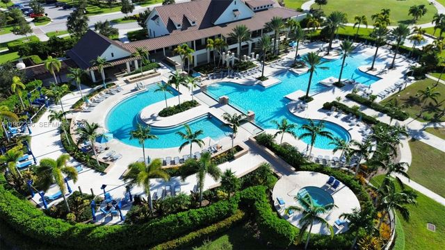 19148 N Broad Shore Walk, Loxahatchee, FL 33470