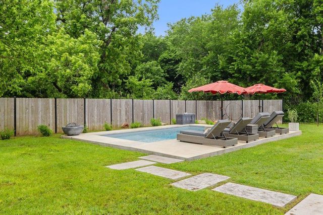 302 Schramm RD, Granger, TX 76530
