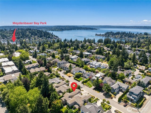716 99th Avenue NE, Bellevue, WA 98004